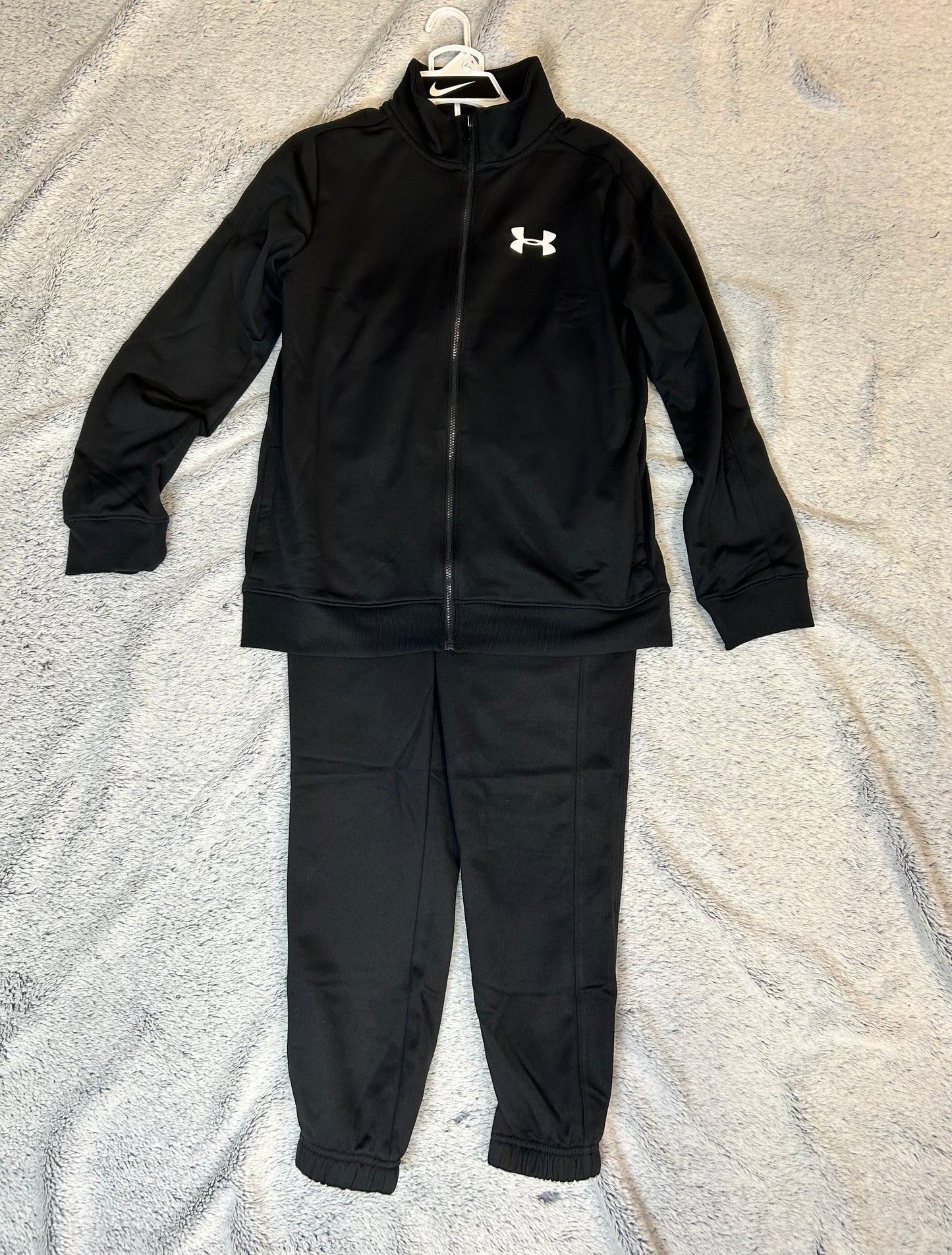 UNDER ARMOUR - ENSEMBLE SURVÊTEMENT - JUNIOR