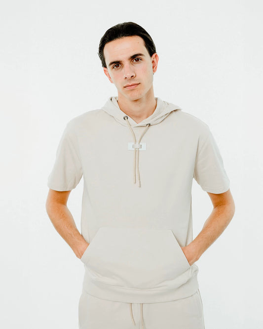 Sweatshirt à capuche manches courtes Chabrand