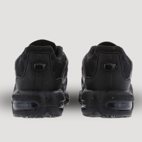 NIKE - AIR MAX PLUS - TERRASCAPE - NOIR